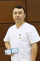 Ермагамбету Куатбаеву присвоили звание «Золотой врач»