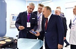 СМИ о нас: Назарбаев посетил обучающий центр роботизированной хирургии в Астане